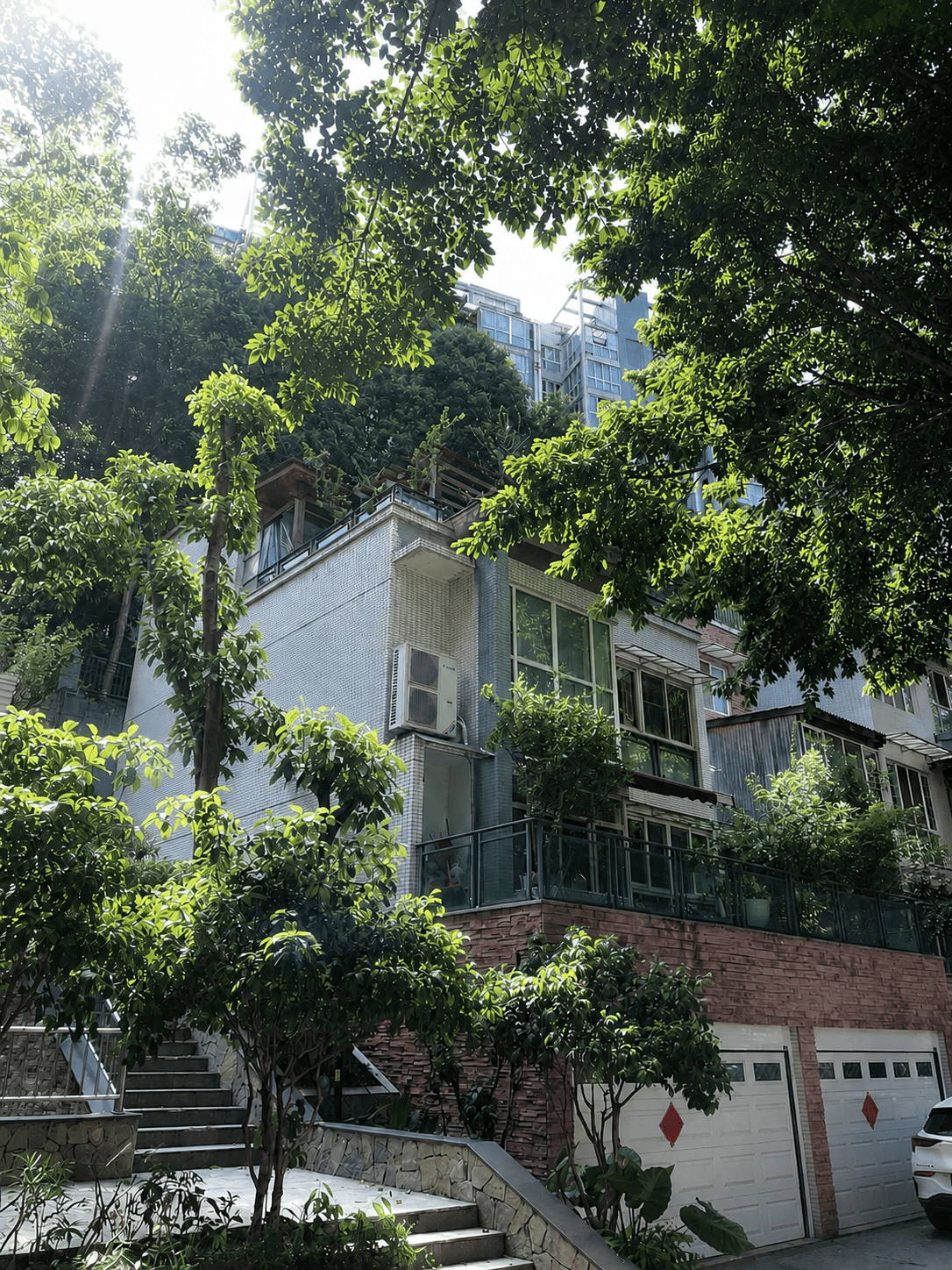 铜陵岛居岁月从容升级：小小岛老别墅加装蒂升悦行款电梯
